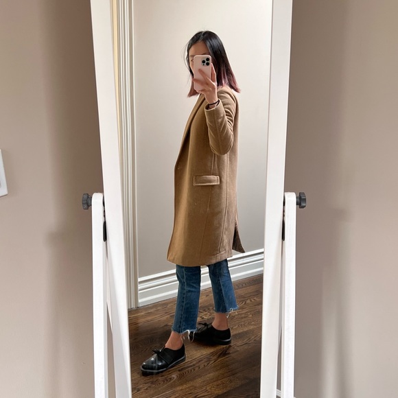Group by Babaton Aritzia Wool Coat - Picture 4 of 10